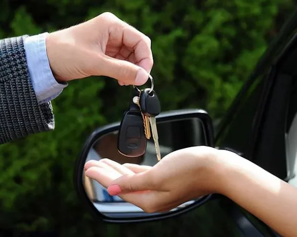 Benefits of Choosing a Used Vehicle Loan Over Leasing