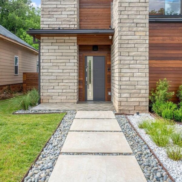 Hyde Park Ipe Decking: The Ultimate in Strength and Elegance